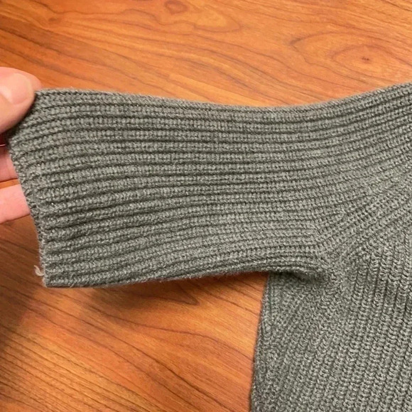 Express Grey V Next Sweater, size Small - Picture 3 of 3